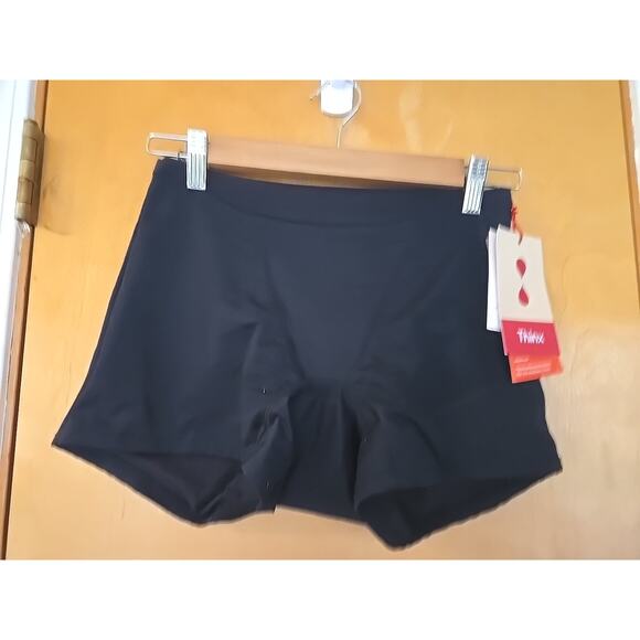 THINX ULTRA SOFT SUPER ABSORBENCY BLACK BOYSHORT PERIOD PANTIES SIZE Small New! - Picture 1 of 6